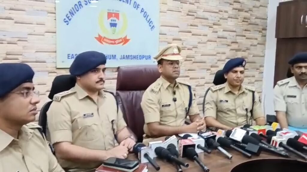 जमशेदपुर में हिमांशु सिंह हत्याकांड: पुलिस का बड़ा खुलासा, फरार आरोपियों की तलाश में कई राज्यों में छापेमारी हिमांशु सिंह हत्याकांड