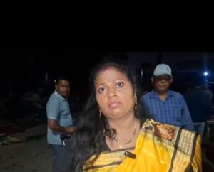 मेयर रोशनी खलखो पहुंची मोराबादी..रात में की फुटपाथ दुकानदारों से मुलाकात, कार्रवाई पर जताई नाराजगी
