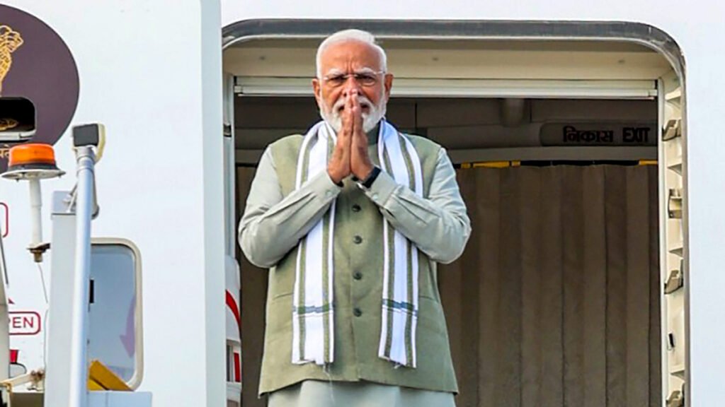 पीएम मोदी का तीन देशों का दौरा: आर्थिक और रणनीतिक सहयोग को नई ऊंचाइयों पर ले जाने का संकल्प पीएम मोदी का तीन देशों का दौरा