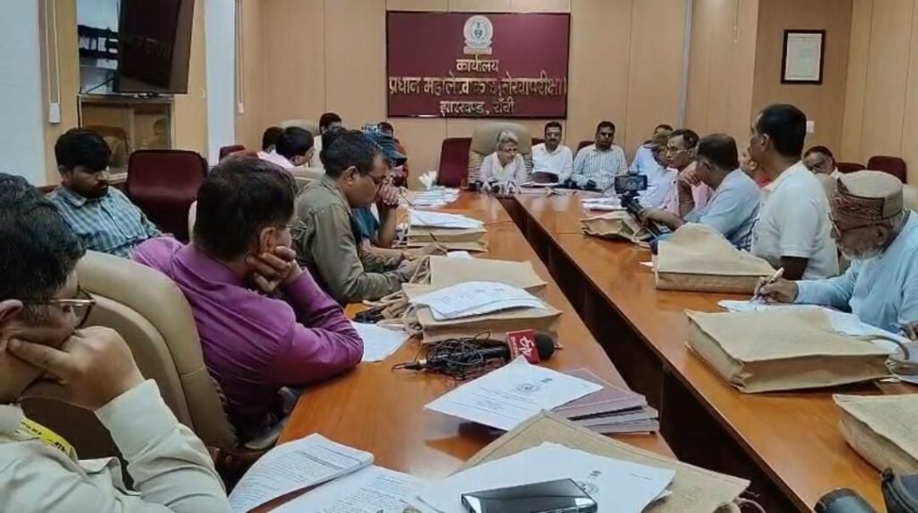 झारखंड की ऑडिट रिपोर्ट में PMAY-G और मनरेगा की तस्वीर, कई जिलों में सामने आईं खामियां