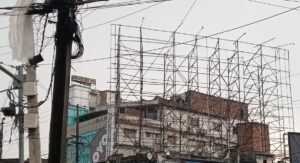 रांची में अतिक्रमण पर निगम की कार्रवाई सराहनीय, अब खतरनाक होर्डिंग्स पर भी नजर है जरूरी