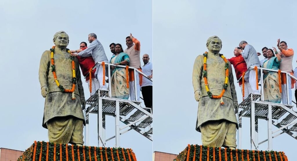 पुण्यतिथि पर अटल बिहारी वाजपेयी को नमन, झारखंड हमेशा रहेगा ऋणी: बाबूलाल मरांडी