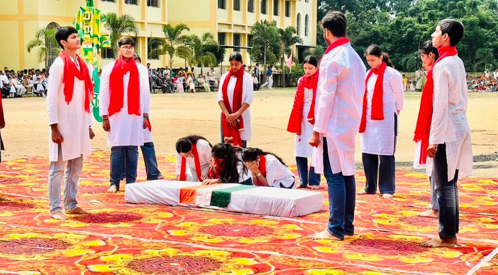 डीएवी नंदराज पब्लिक स्कूल में देशभक्ति के रंग में रंगा स्वतंत्रता दिवस समारोह