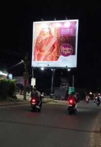 रांची में अतिक्रमण पर निगम की कार्रवाई सराहनीय, अब खतरनाक होर्डिंग्स पर भी नजर है जरूरी