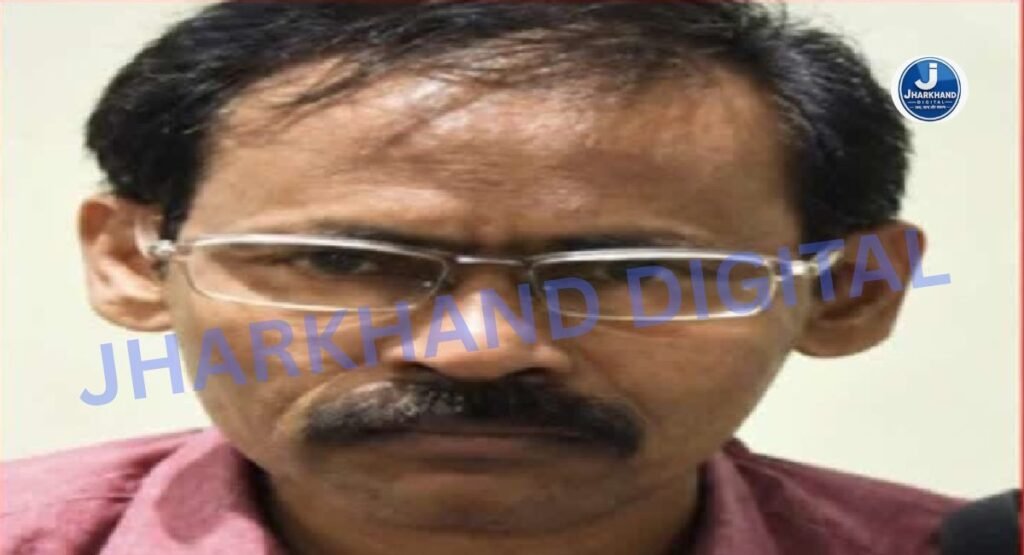 2.20 करोड़ के इनामी नक्सली असीम मंडल का सरेंडर, बंगाल में पुलिस के सामने किया आत्मसमर्पण