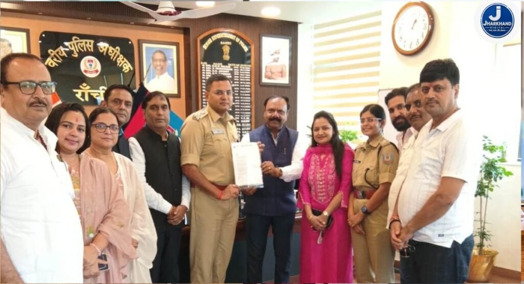 नो-एंट्री में जरूरी सामान वाले तीन पहिया मालवाहक वाहनों को छूट की मांग, SSP से मिला चैंबर प्रतिनिधिमंडल
