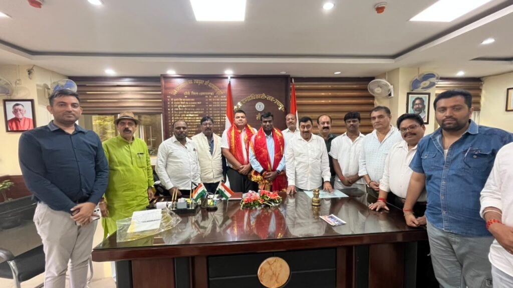दुर्गा पूजा से पहले रांची की व्यवस्थाओं पर चर्चा, समिति ने DC के सामने रखीं शहर की बड़ी जरूरतें