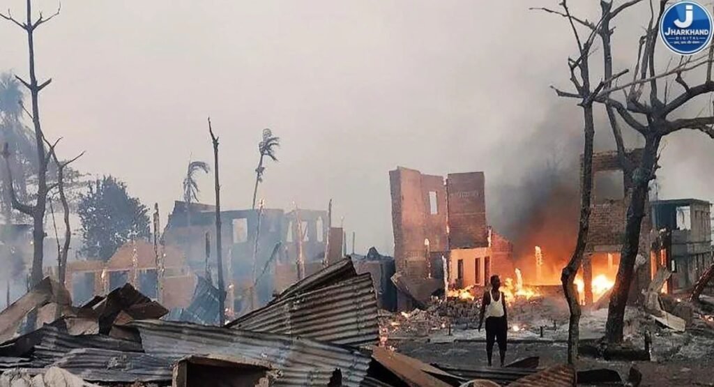 म्यांमार में हवाई हमले से हुई 49 लोगो की मौत : जानिए की आखिर क्यों हो रहा है म्यांमार में गृहयुद्ध