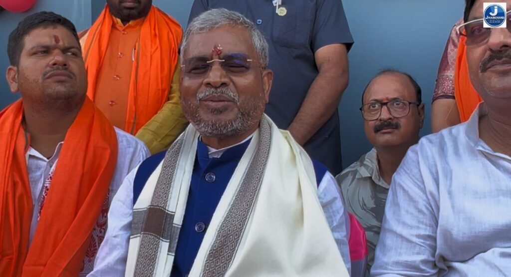 गिरिडीह में JSSC-CGL विवाद पर गरजे बाबूलाल, बोले- CBI जांच से ही सच आएगा सामने