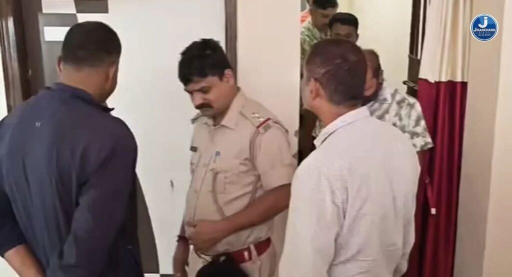 रांची में सब-इंस्पेक्टर के बंद मकान में 20 लाख से अधिक की चोरी, CCTV में कैद हुई संदिग्धों की गतिविधियां