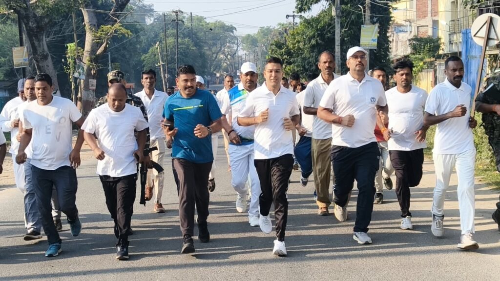 पुलिस अधीक्षक पलामू के नेतृत्व में पलामू पुलिस ने ‘Run For Unity’ के तहत लगाई दौड़, राष्ट्रीय एकता, अखंडता एवं आपसी सद्भाव का दिया संदेश