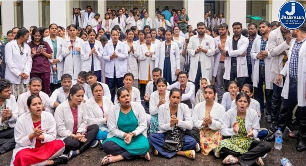 झारखंड में डॉक्टरों का बड़ा आंदोलन, 22 अक्टूबर से अनिश्चितकालीन कार्य बहिष्कार का ऐलान